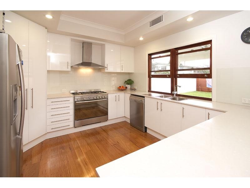 21 Mein Street, Hendra QLD 4011