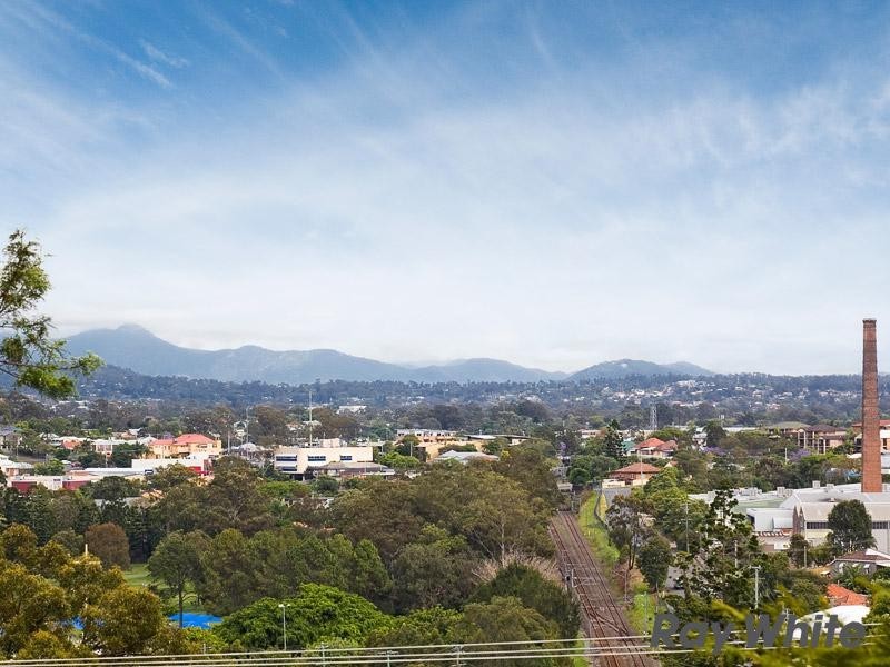 29 Lansdowne Street, Newmarket QLD 4051