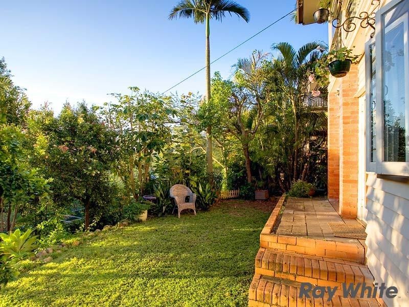 29 Lansdowne Street, Newmarket QLD 4051