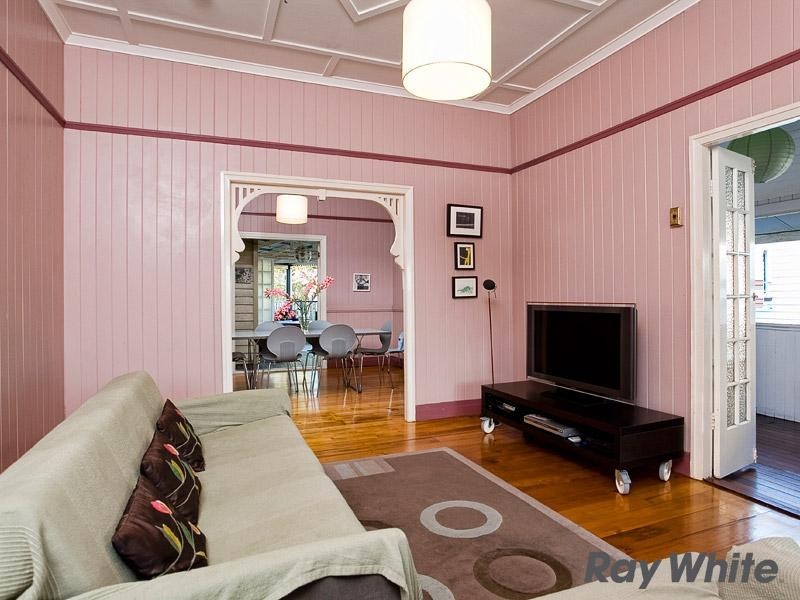 37 Montpelier Street, Grange QLD 4051