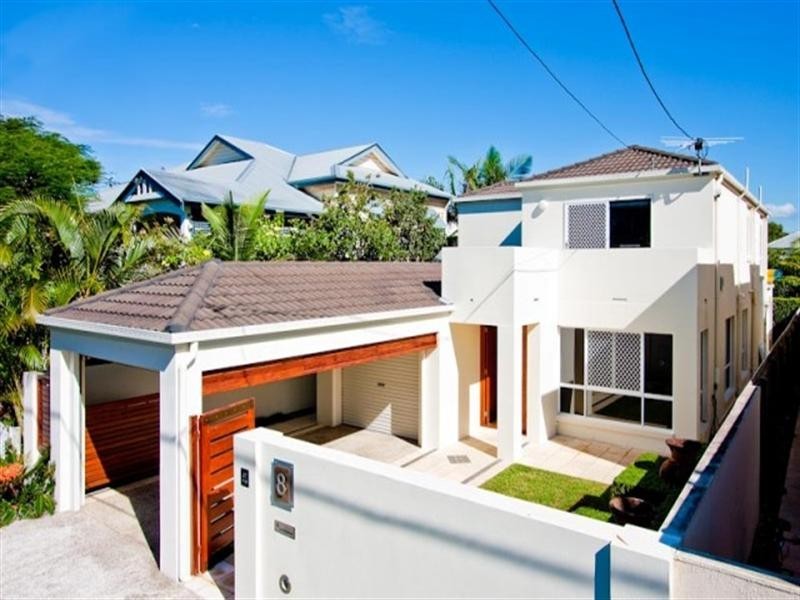 8 McIntyre Street, Hendra QLD 4011