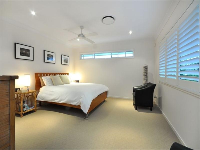 10 Sapsford Street, Northgate QLD 4013