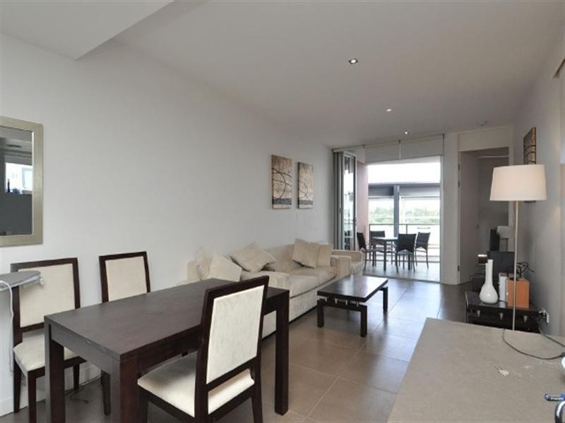 301/35 Harbour Road, Hamilton QLD 4007