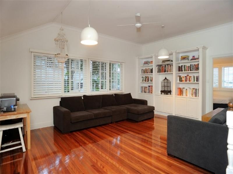 86 Enderley Road, Ascot QLD 4007