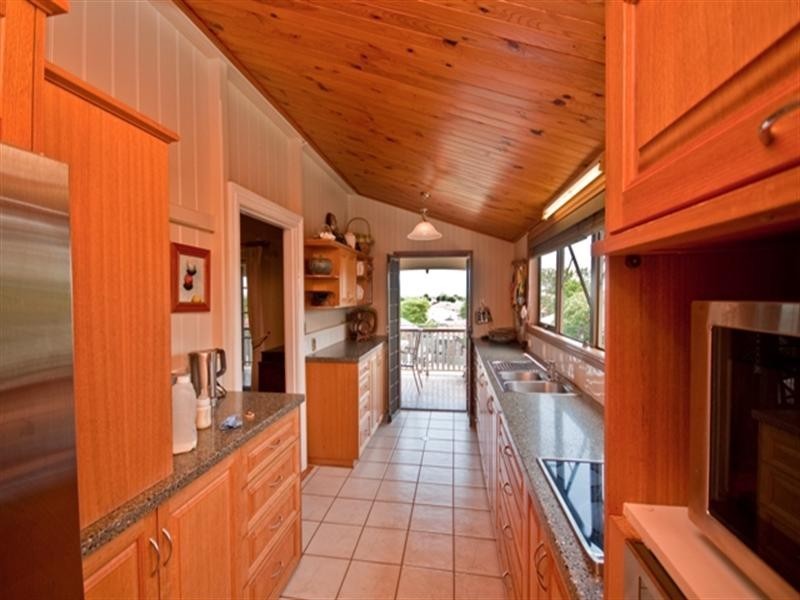 21 Dawn Street, Kedron QLD 4031