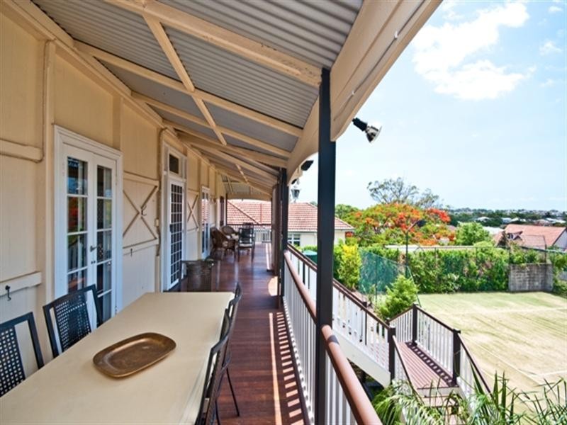 21 Dawn Street, Kedron QLD 4031