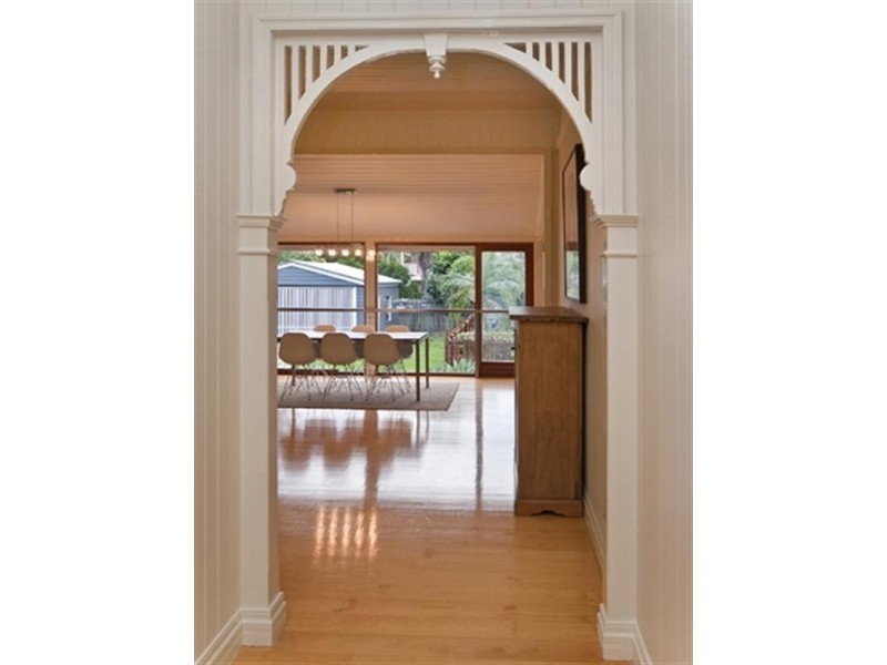 98 Emma Street, Wooloowin QLD 4030