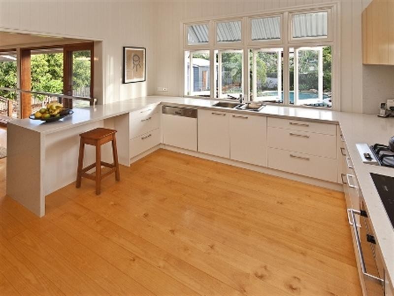 98 Emma Street, Wooloowin QLD 4030