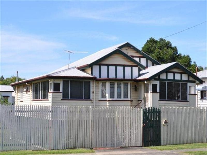 77 Albion Road, Albion QLD 4010