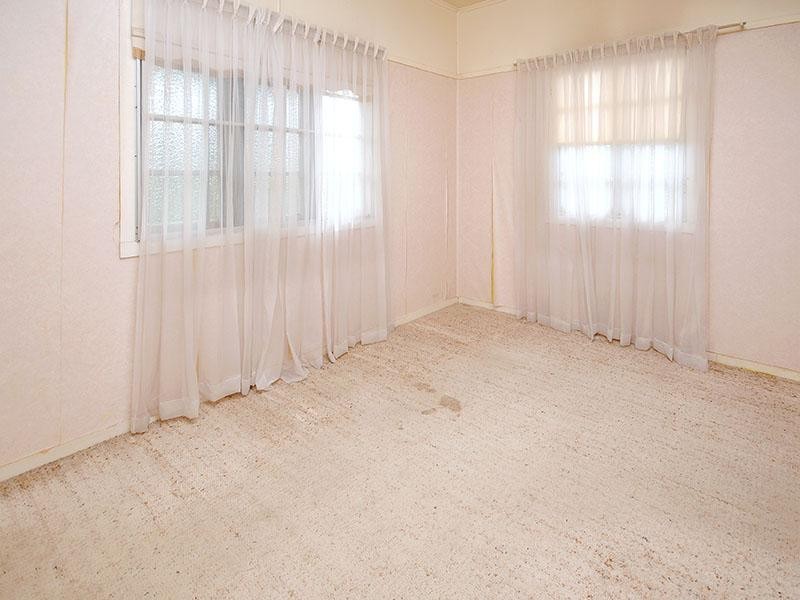 195 Edinburgh Castle Road, Wavell Heights QLD 4012