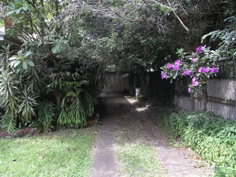 12 Childs Street, Clayfield QLD 4011