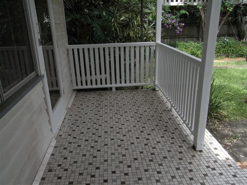 12 Childs Street, Clayfield QLD 4011