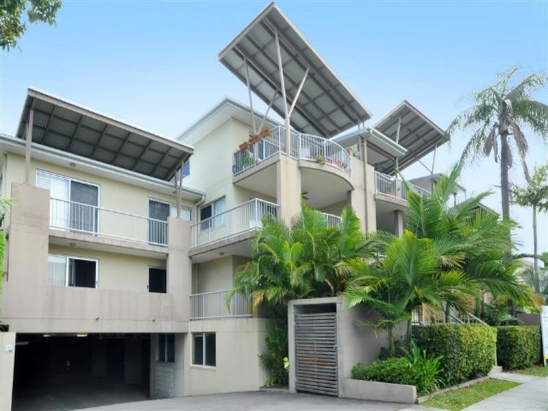 1/7 Dobson Street, Ascot QLD 4007