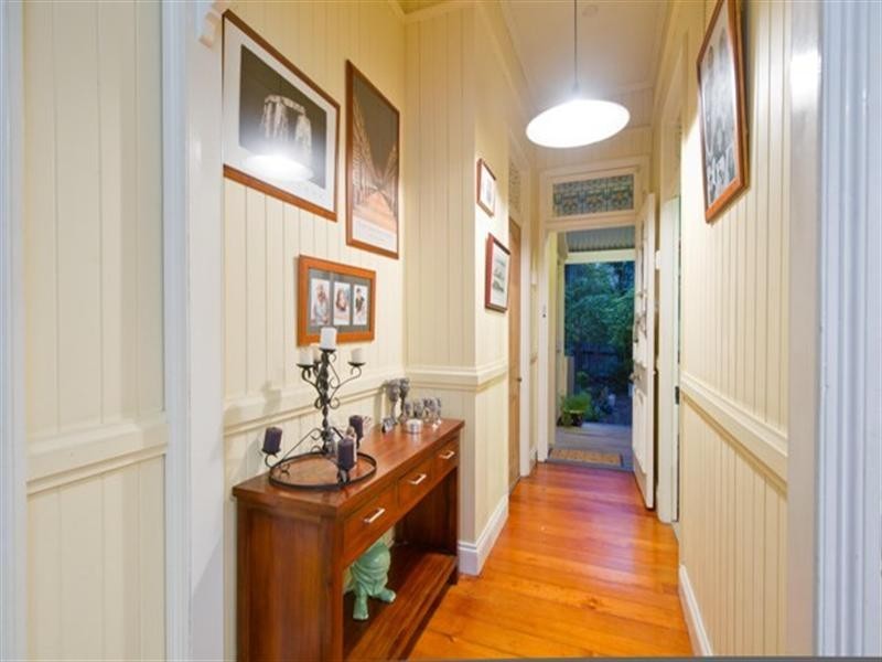 26 Kedron Brook Road, Wilston QLD 4051