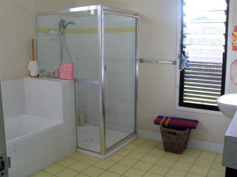 150 Nelson Street, Wooloowin QLD 4030