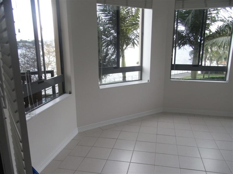 208/57 Newstead Terrace, Newstead QLD 4006