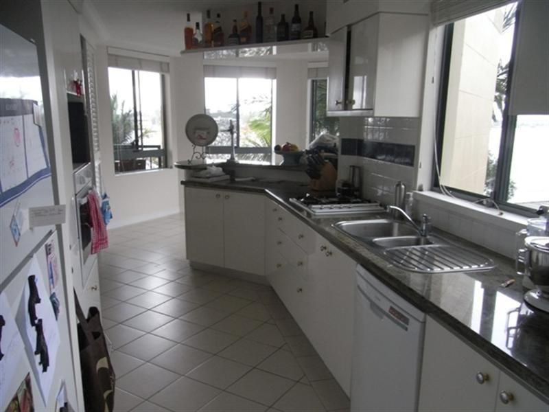 208/57 Newstead Terrace, Newstead QLD 4006