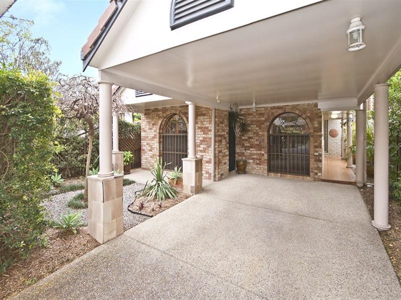 39 Sparkes Avenue, Hamilton QLD 4007