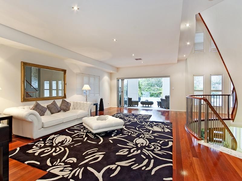 21 Lynell Street, Hamilton QLD 4007