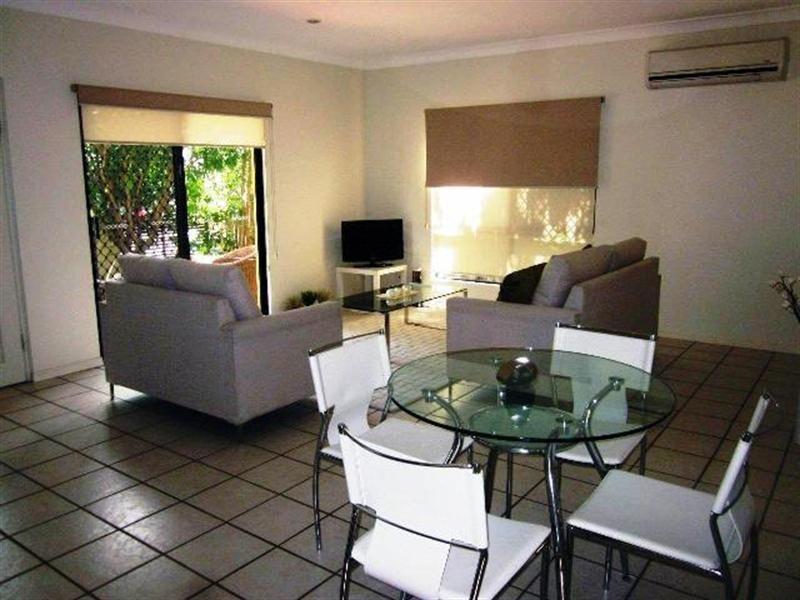 1/10 Fifth Avenue, Wilston QLD 4051