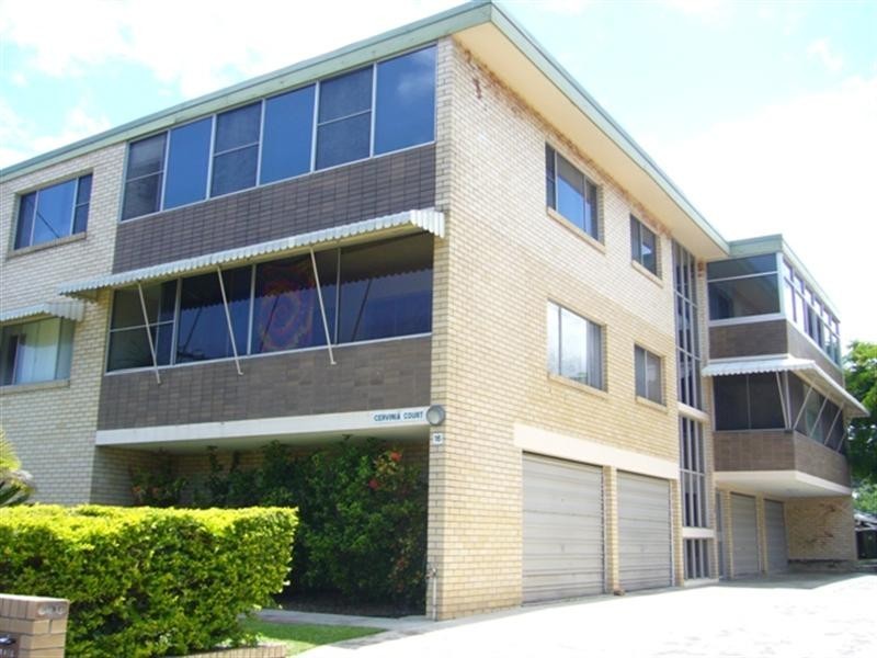 2/16 Wellington Street, Clayfield QLD 4011