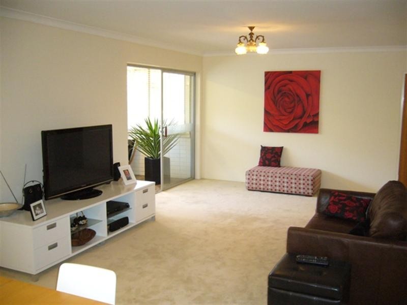 2/16 Wellington Street, Clayfield QLD 4011