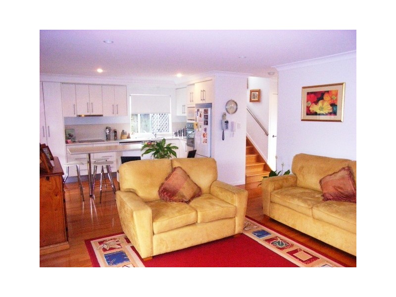 8 Leighton Street, Wavell Heights QLD 4012