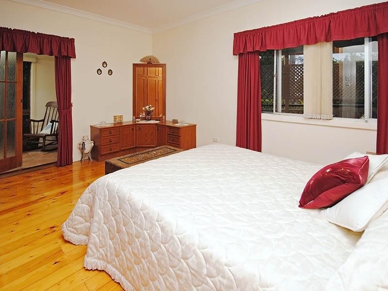 27 Abbey Street, Wavell Heights QLD 4012