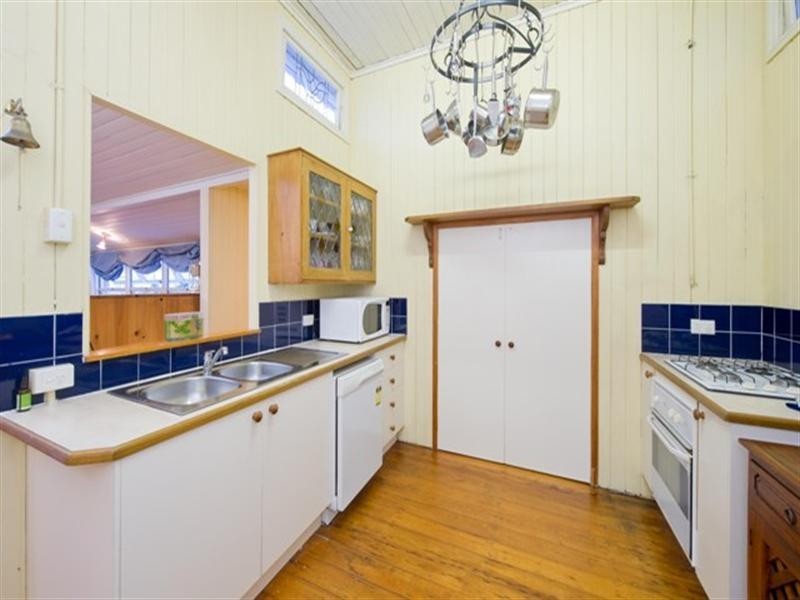 26 Kedron Brook Road, Wilston QLD 4051