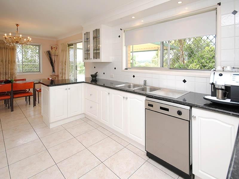 3 Alstonia Street, Arana Hills QLD 4054