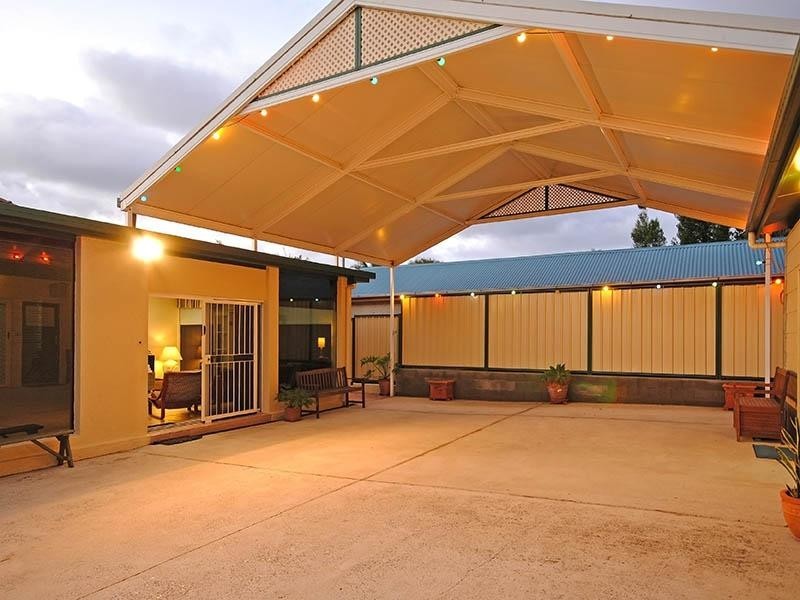 23 Zeehan Street, Wavell Heights QLD 4012