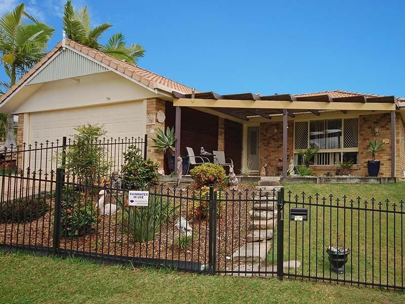 1 Falconglen Place, Ferny Grove QLD 4055
