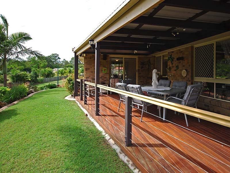 1 Falconglen Place, Ferny Grove QLD 4055