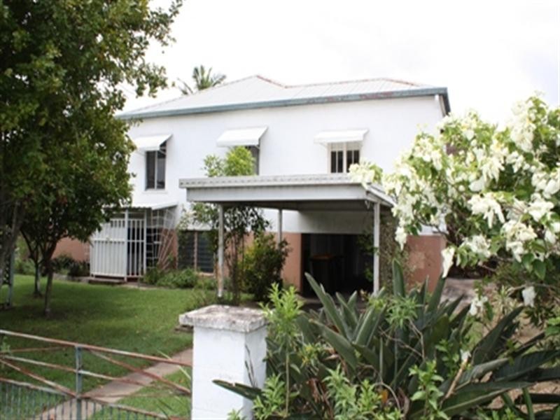 36 Winchester Street, Hamilton QLD 4007