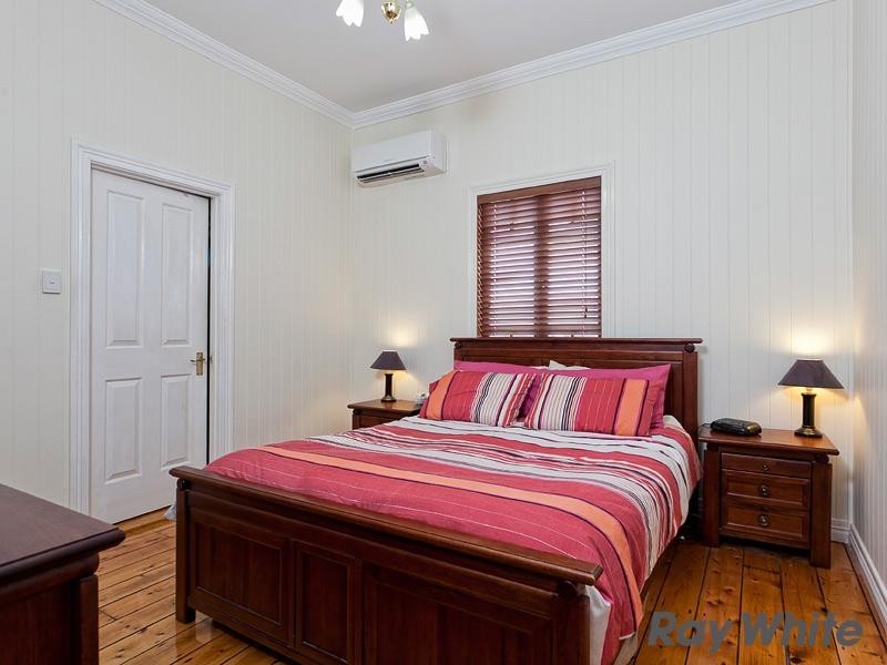 21 Cramond Street, Wilston QLD 4051