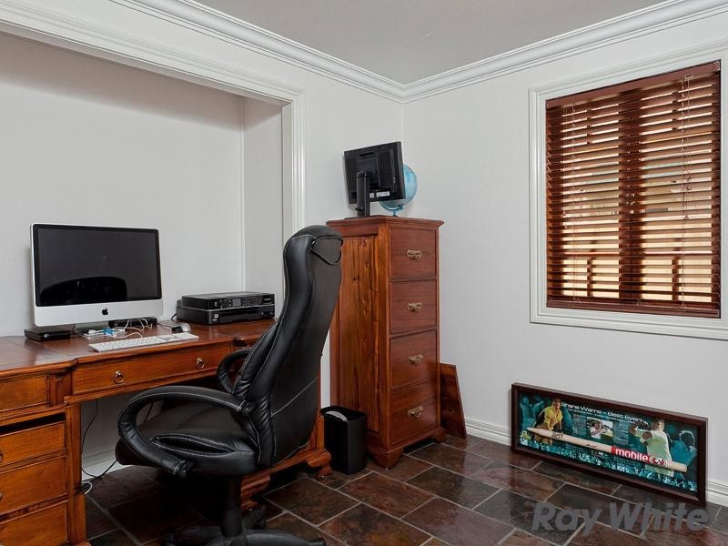 21 Cramond Street, Wilston QLD 4051