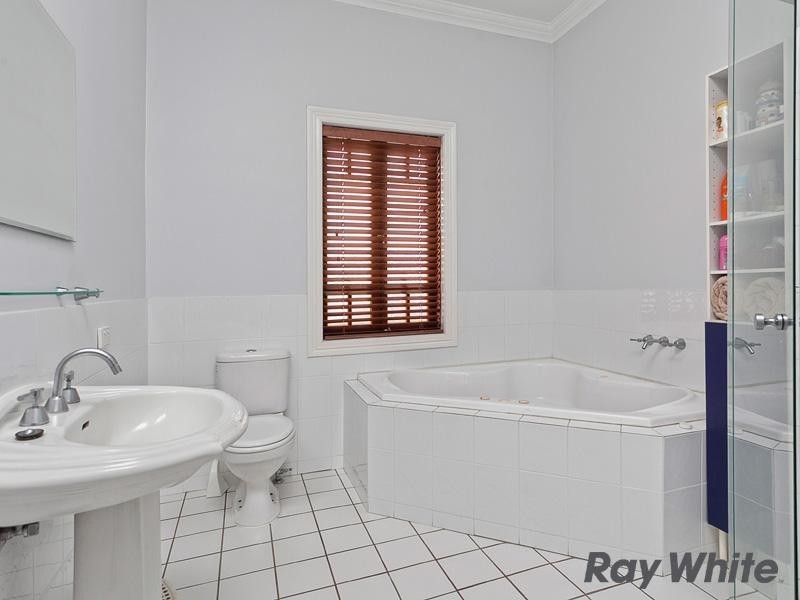 21 Cramond Street, Wilston QLD 4051