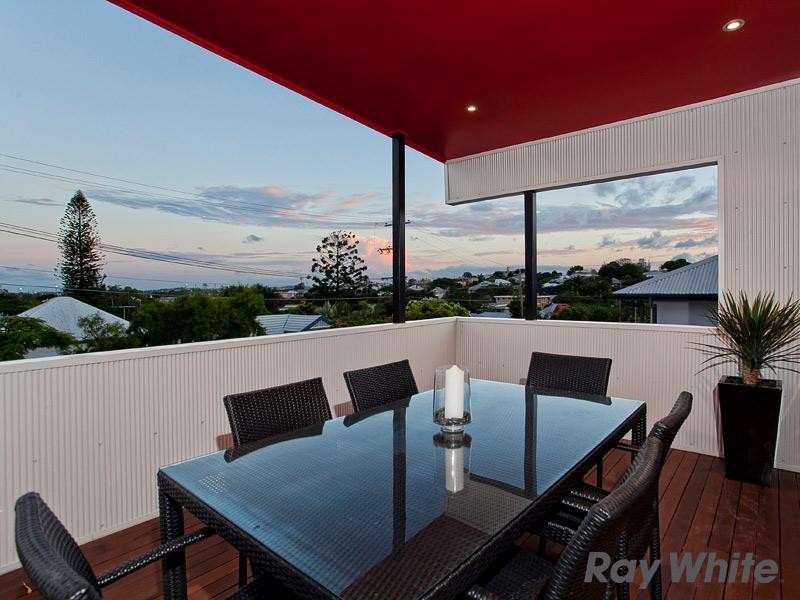 46 Tenth Avenue, Windsor QLD 4030