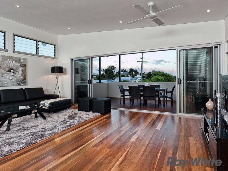 46 Tenth Avenue, Windsor QLD 4030