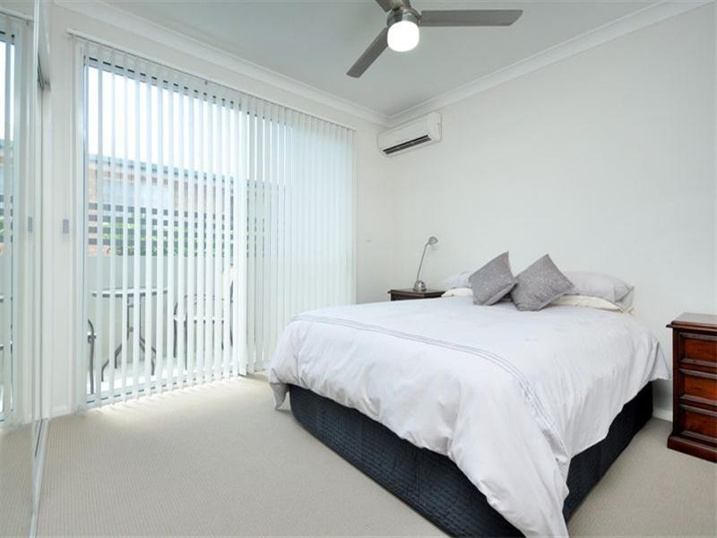 2/23 Rode Road, Wavell Heights QLD 4012