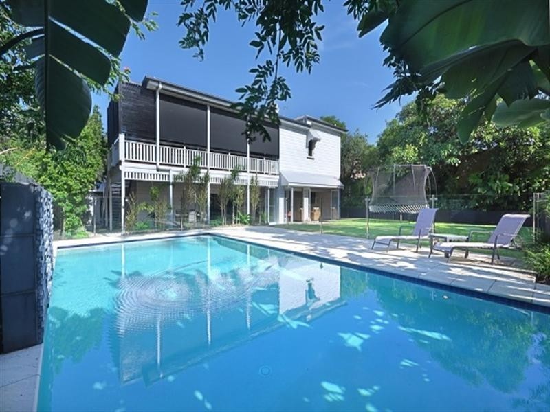 124 Alexandra Road, Clayfield QLD 4011