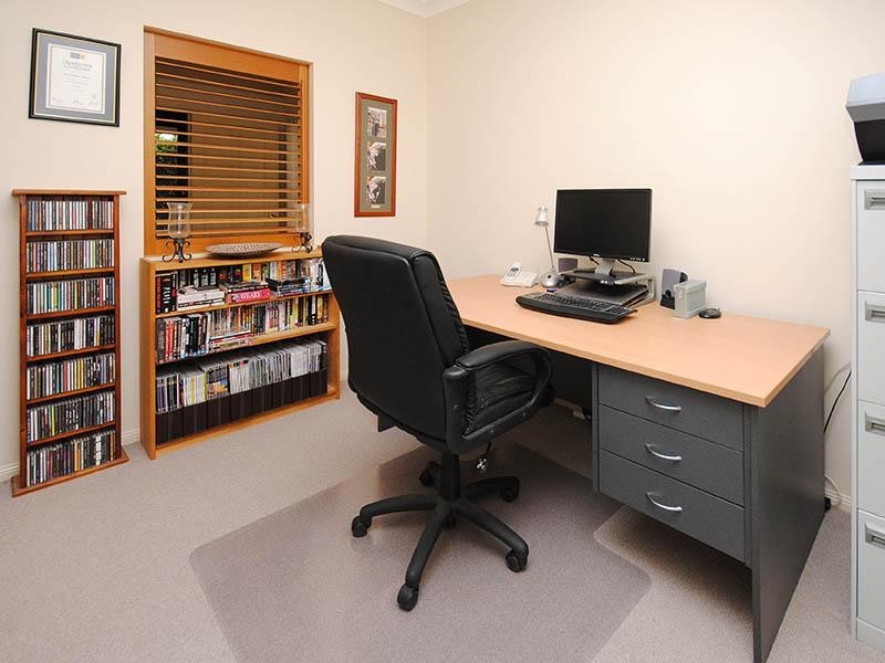 36 Affleck Avenue, Petrie QLD 4502