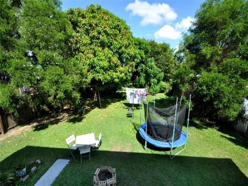 11 Mann Avenue, Northgate QLD 4013