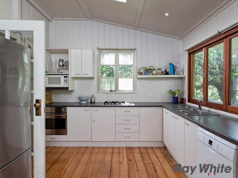 35 Nicholas Street, Windsor QLD 4030