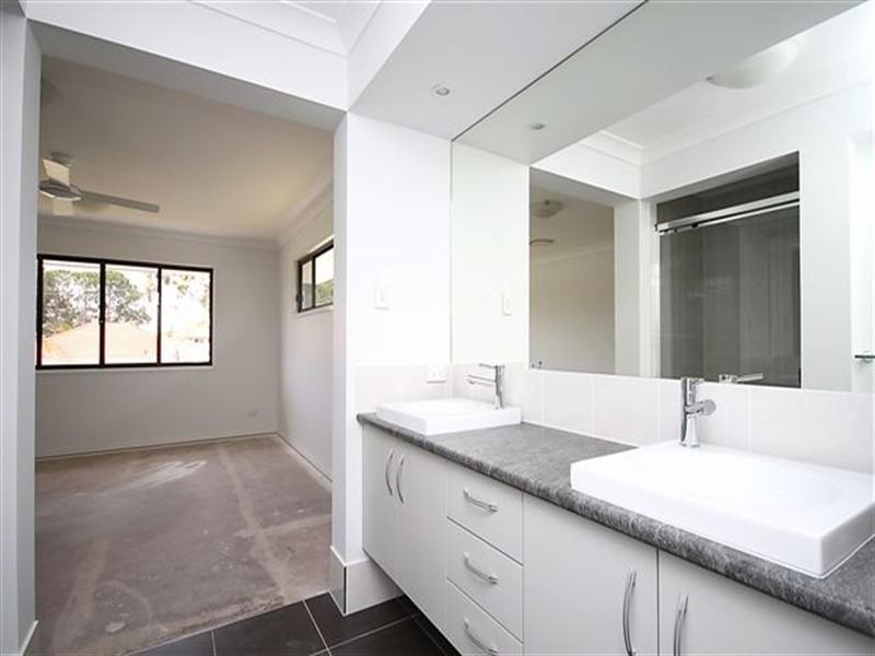 55 Junior Terrace, Northgate QLD 4013