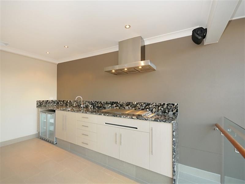 26 Stevenson Street, Ascot QLD 4007