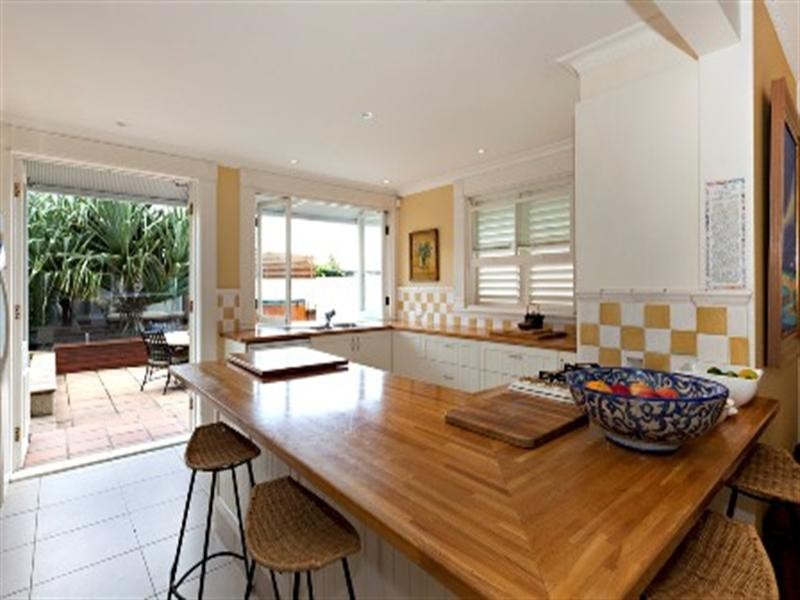 12 Florence Street, Clayfield QLD 4011