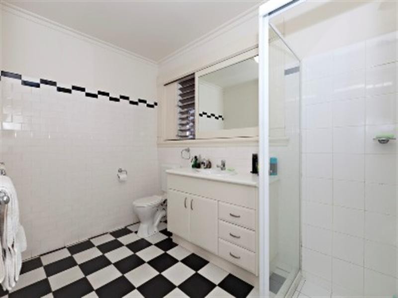 12 Florence Street, Clayfield QLD 4011