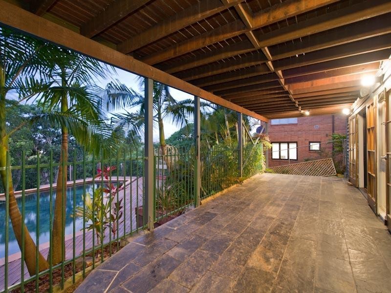 15 Bearsden Avenue, Newmarket QLD 4051