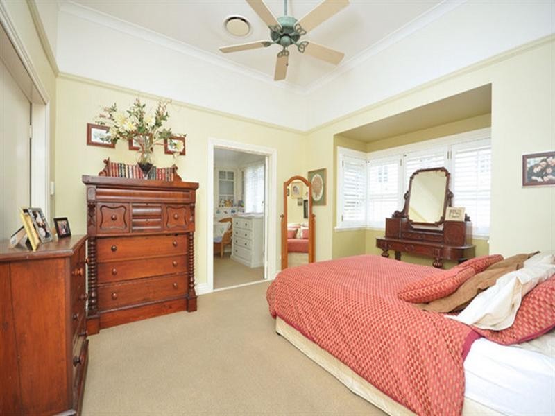 1 Florence Street, Clayfield QLD 4011